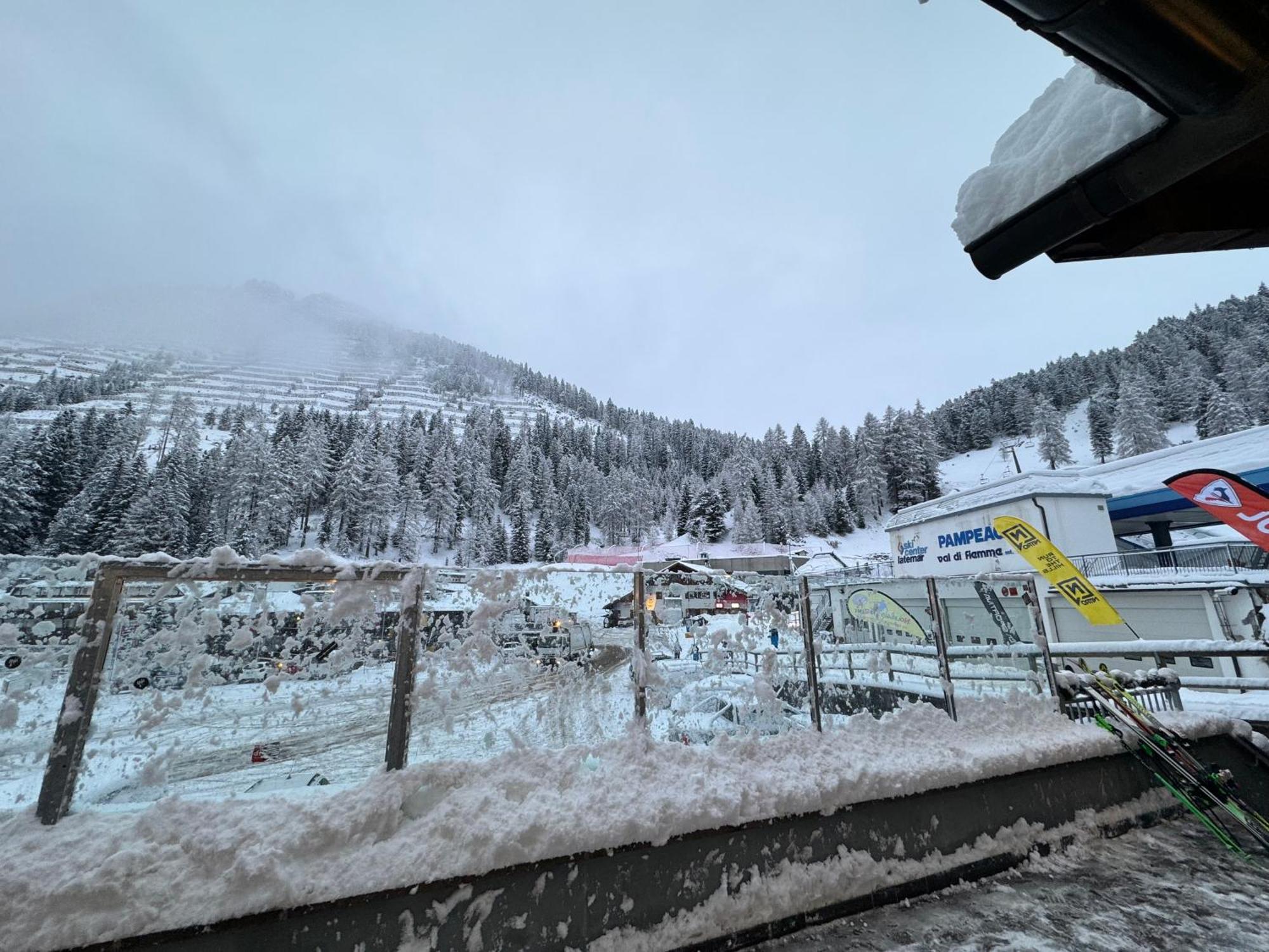 Ski Lodge Pampeago Tesero Exterior foto