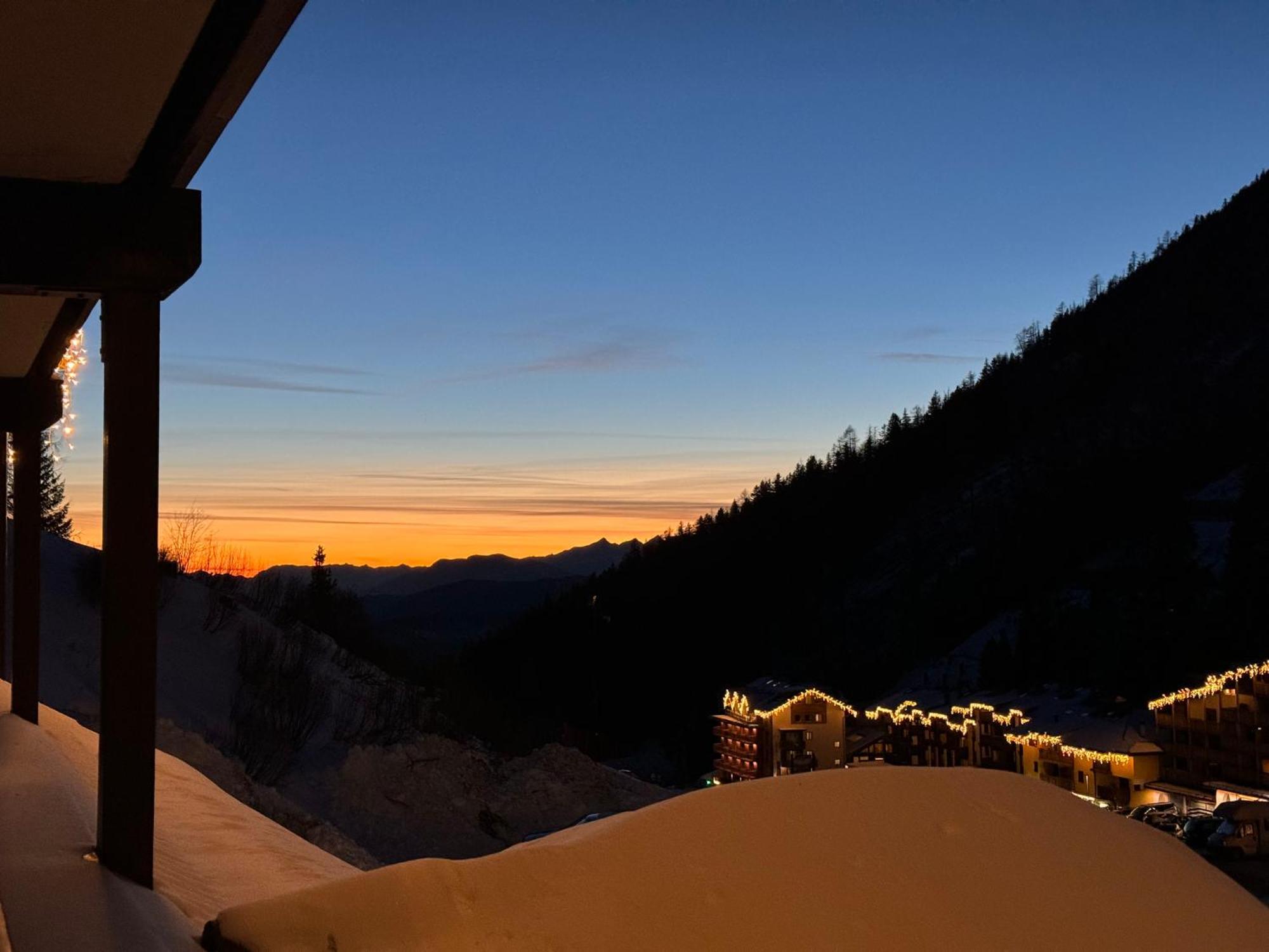 Ski Lodge Pampeago Tesero Exterior foto